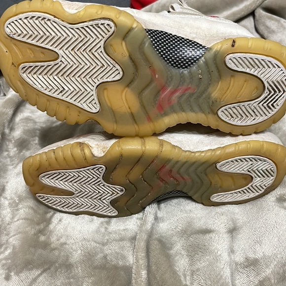 Jordan 11 Retro GS - Picture 6 of 6